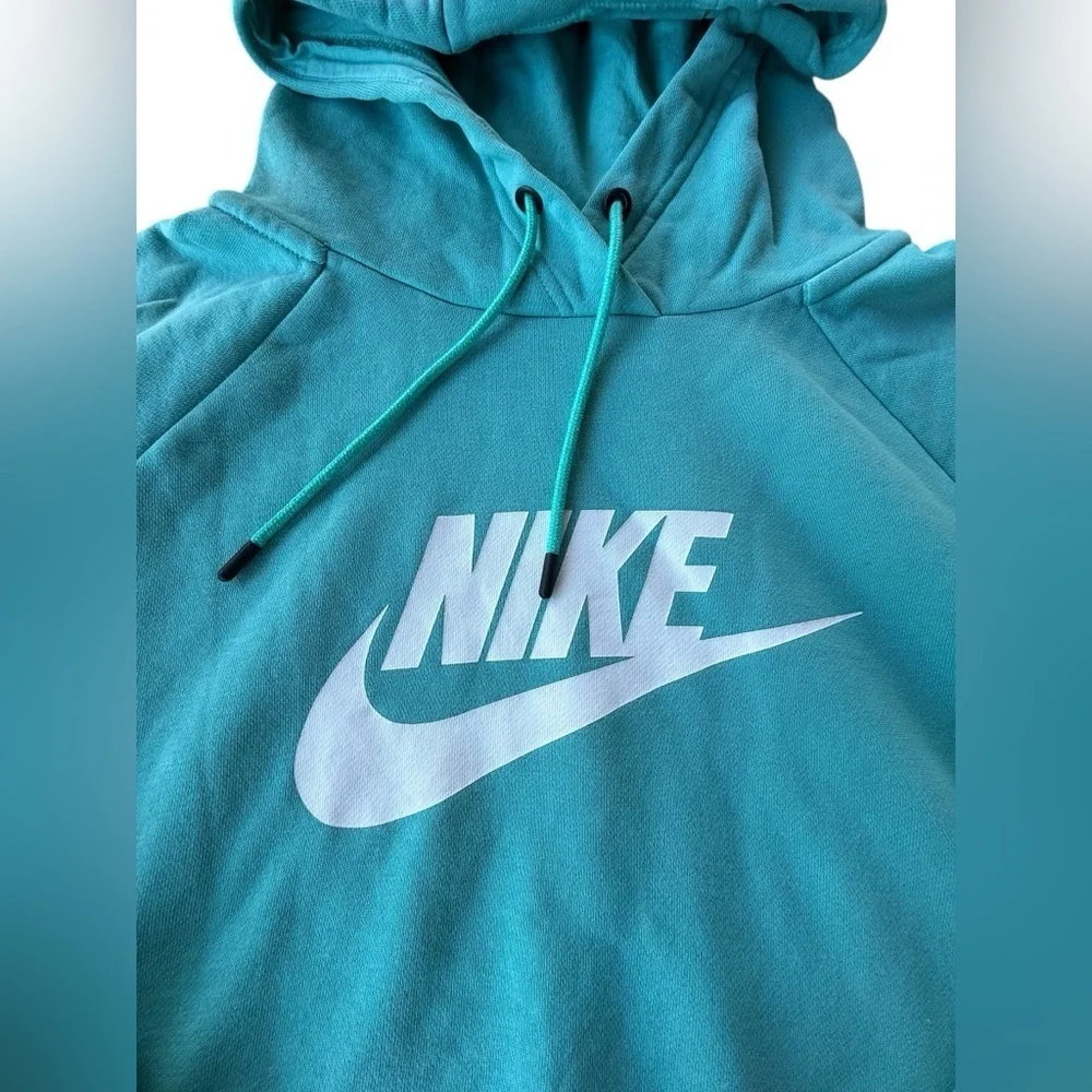 Nike Women’s Essential Cropped Hoodie Blue Turquoise Size XL Sporty Athletic